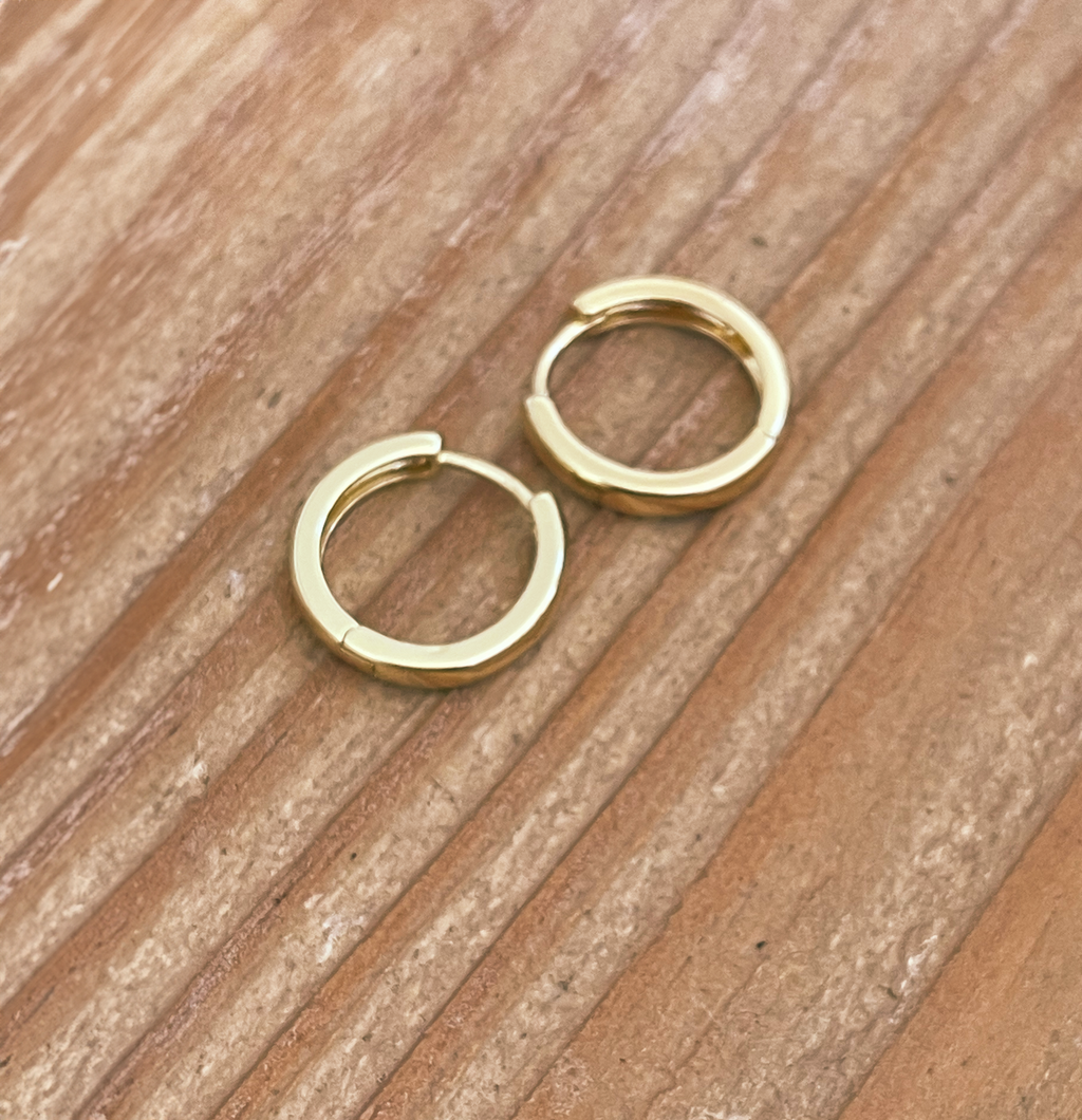Gold Shape Earings