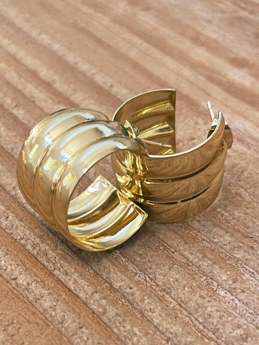 Gold Screw Earrings