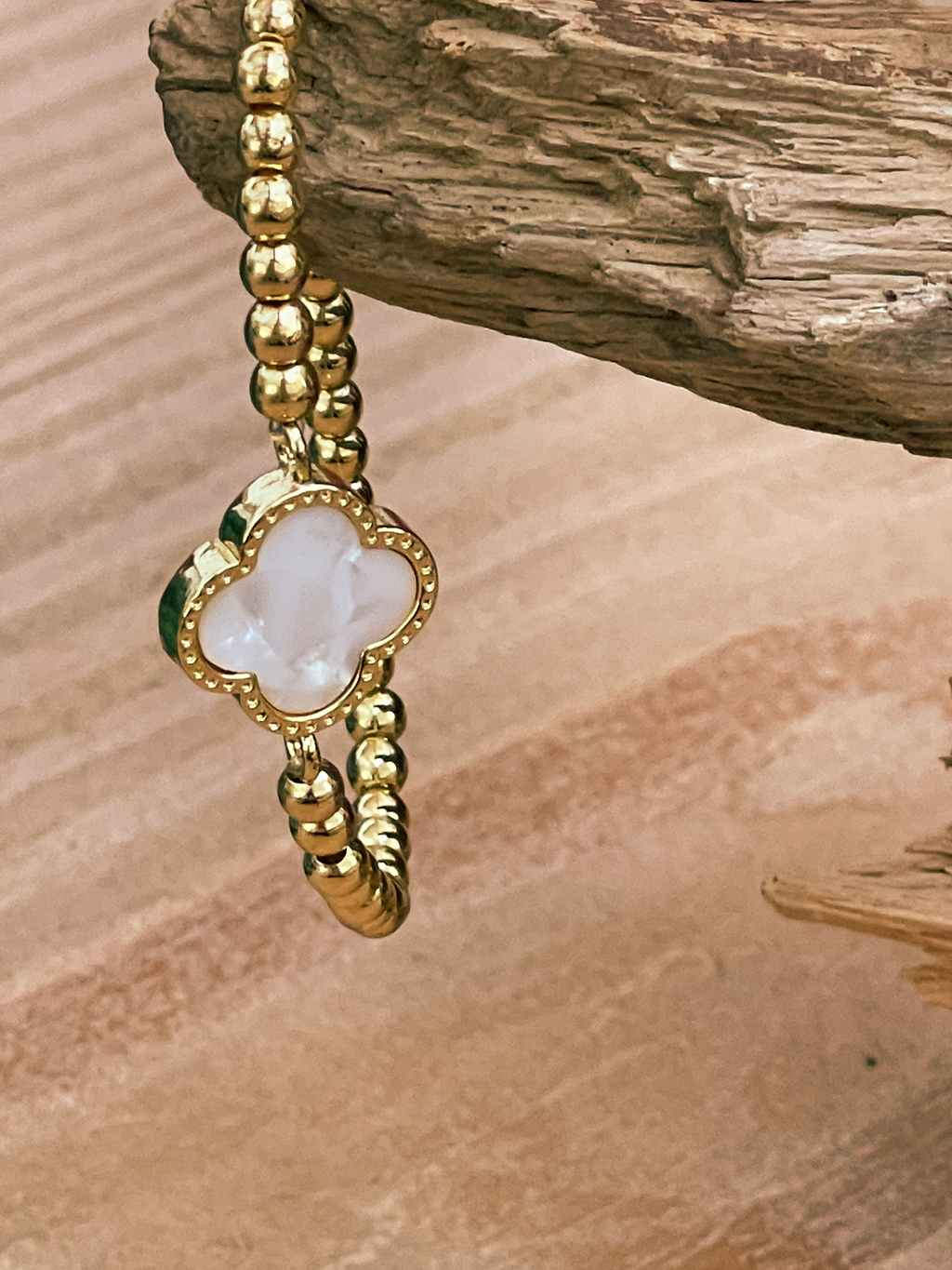 Clover Beaded Bracelet