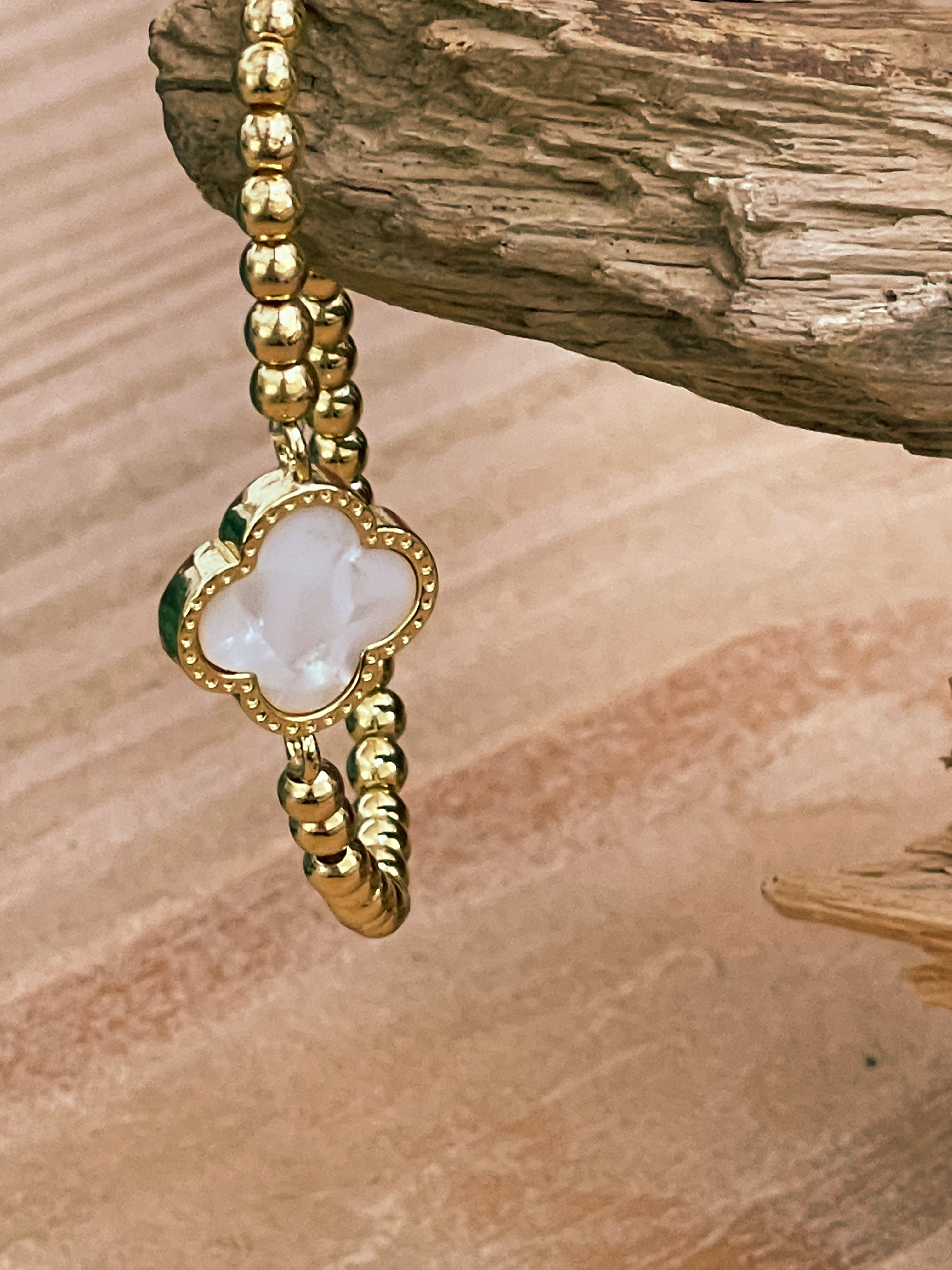 Clover Beaded Bracelet