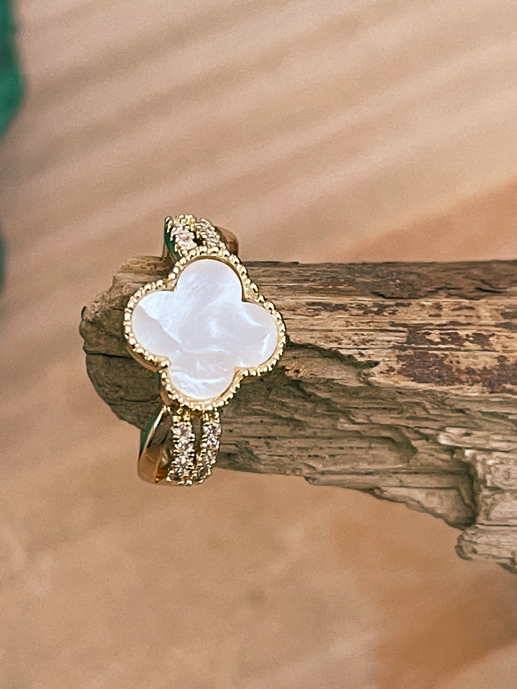 Lucky Ring